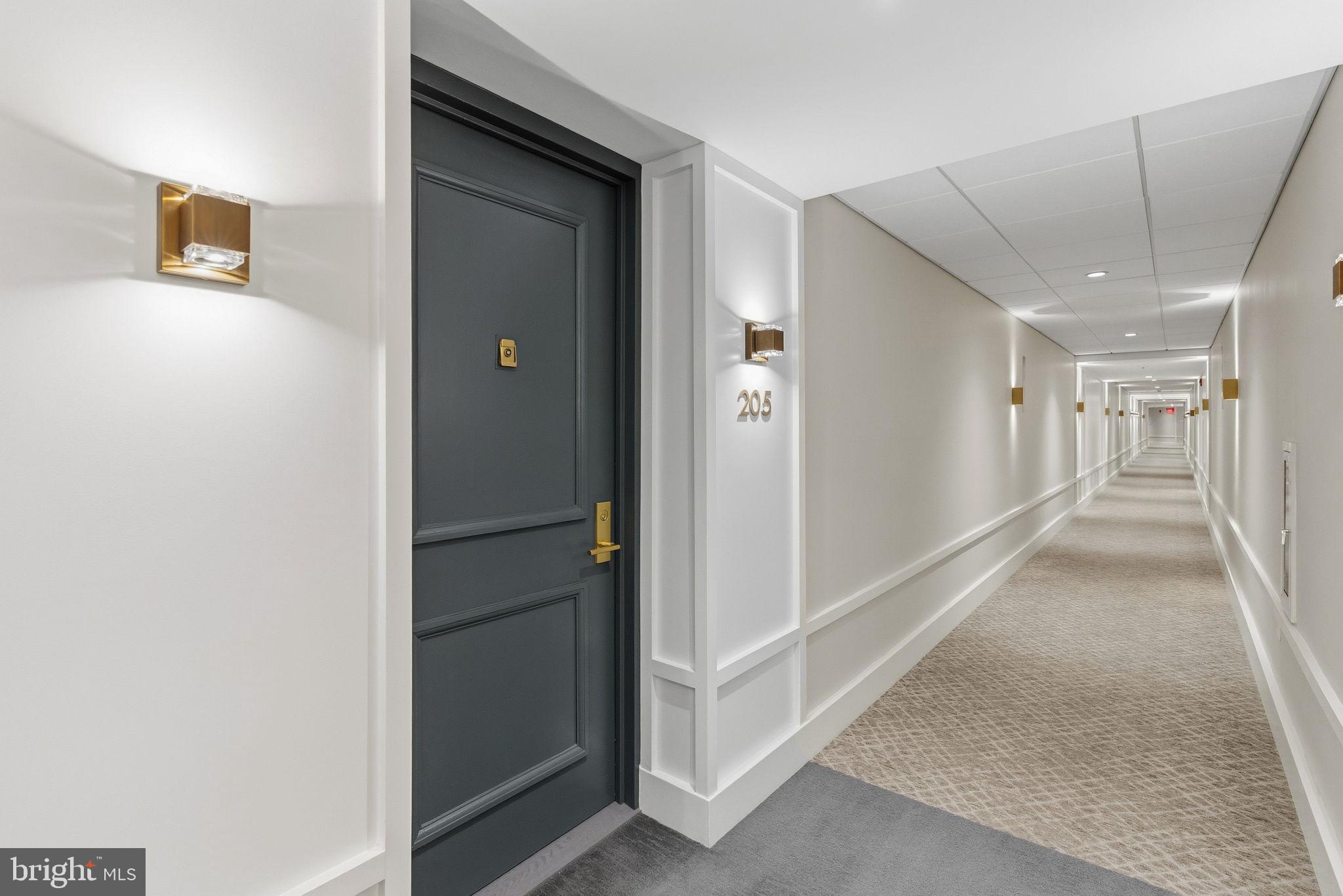 OAK HILL - Residential