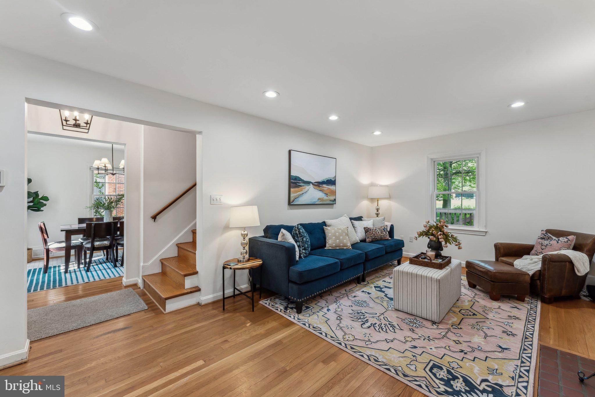 MADISON MANOR - Residential