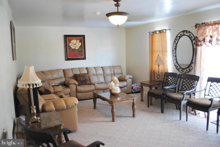STERLING PLACE - Residential
