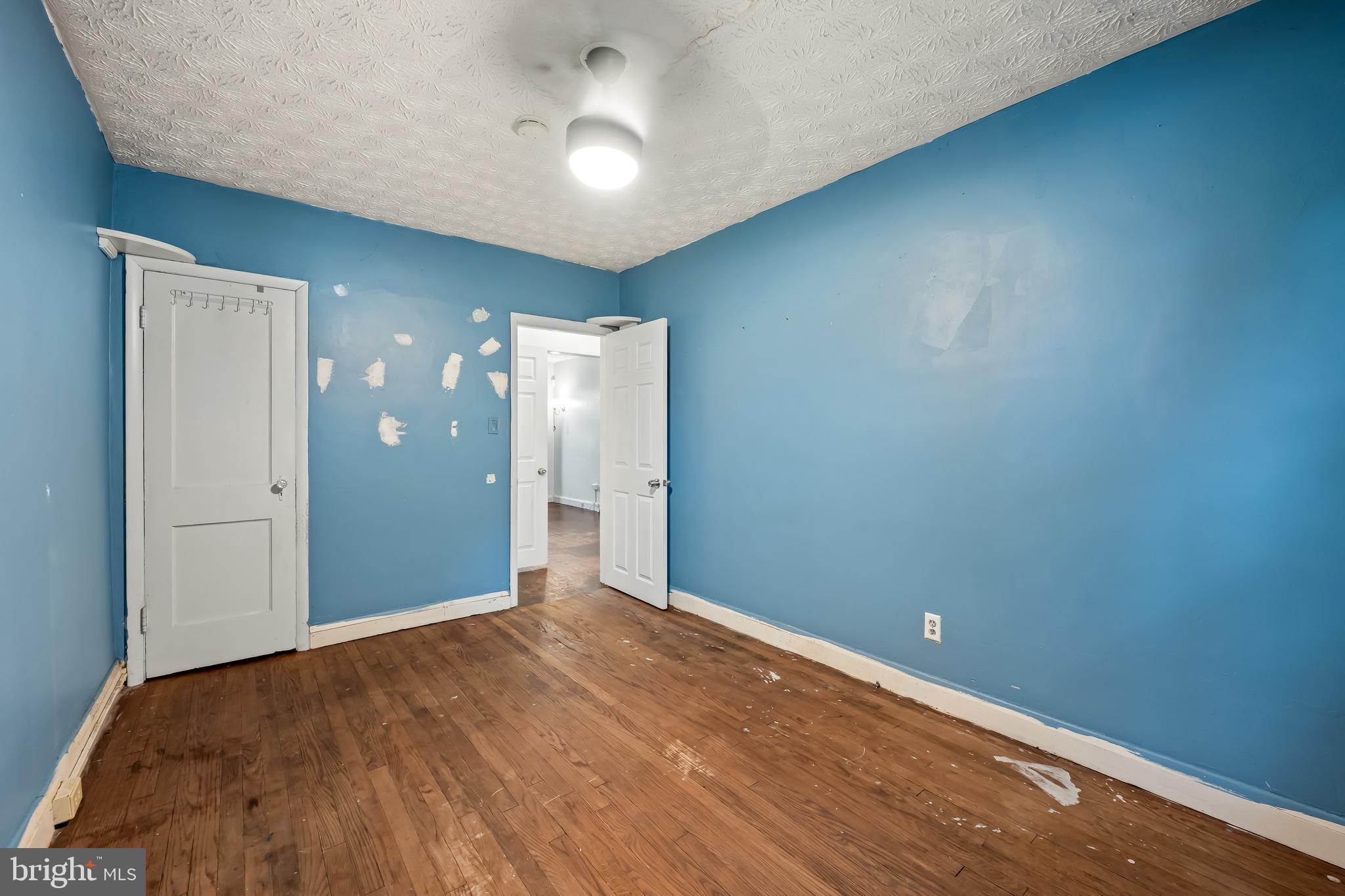 BROOKLYN - Residential