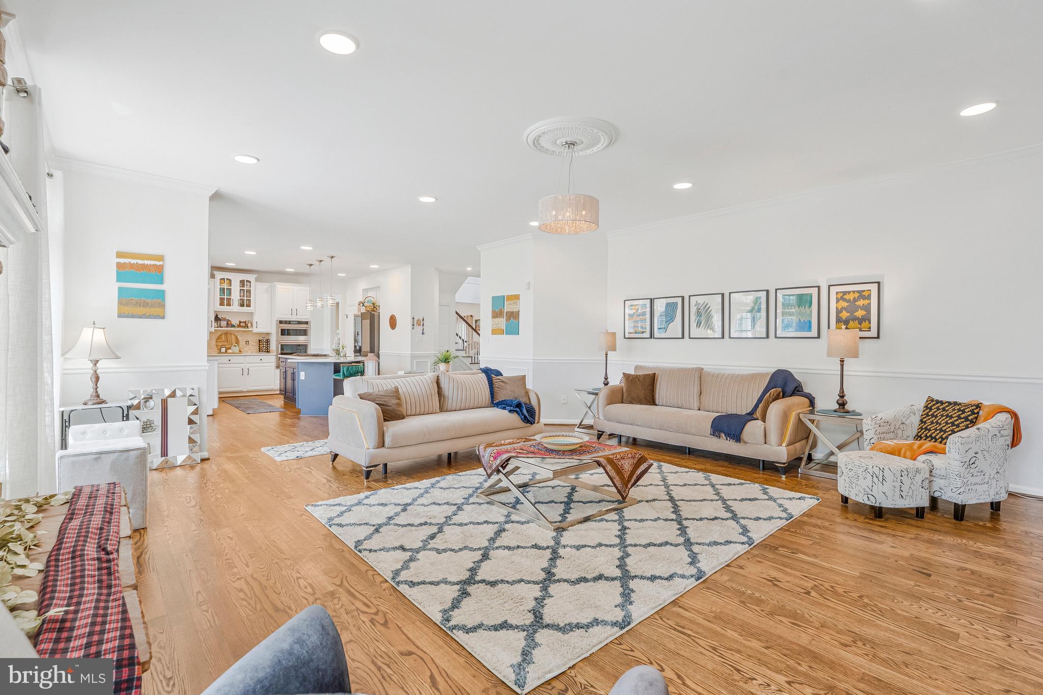 SOMERSET - Residential