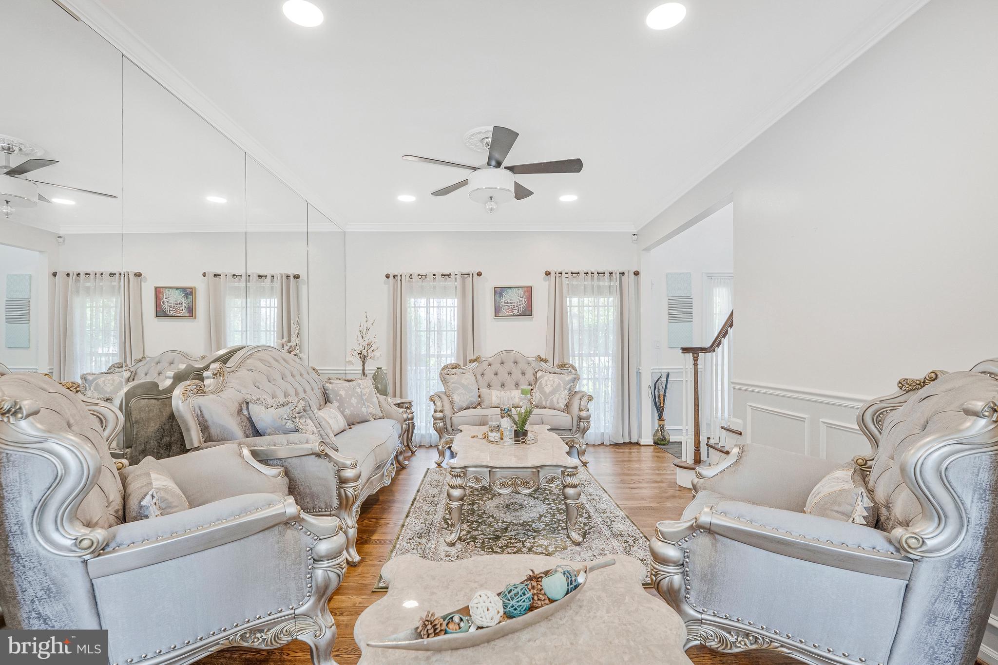 SOMERSET - Residential