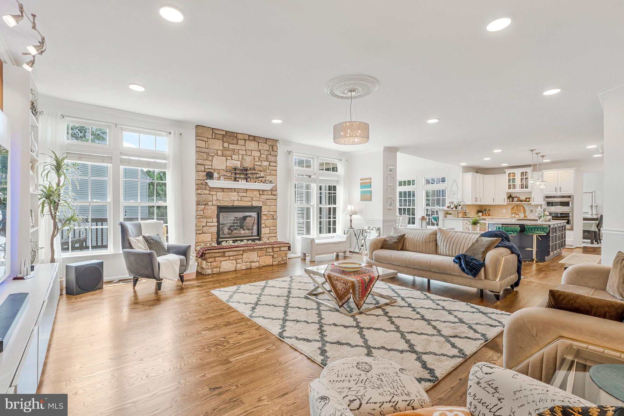 SOMERSET - Residential