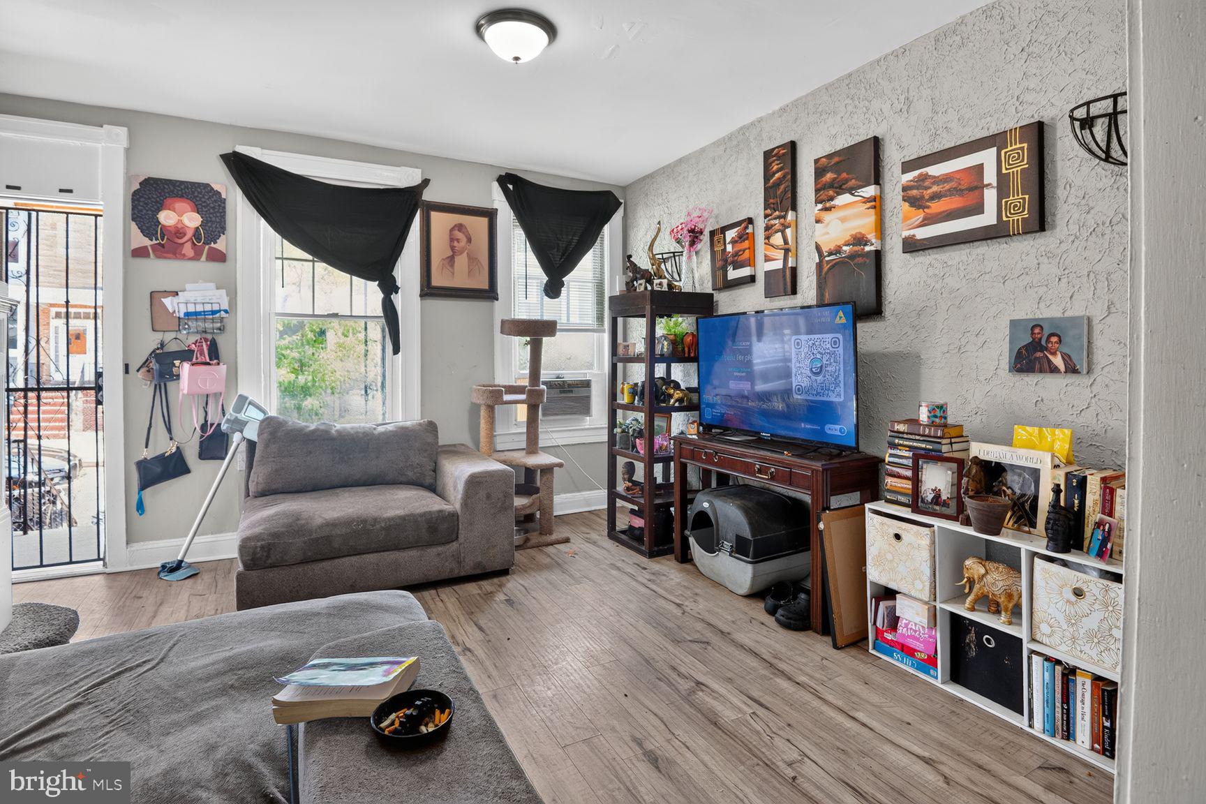 CARROLL-SOUTH HILTON - Residential