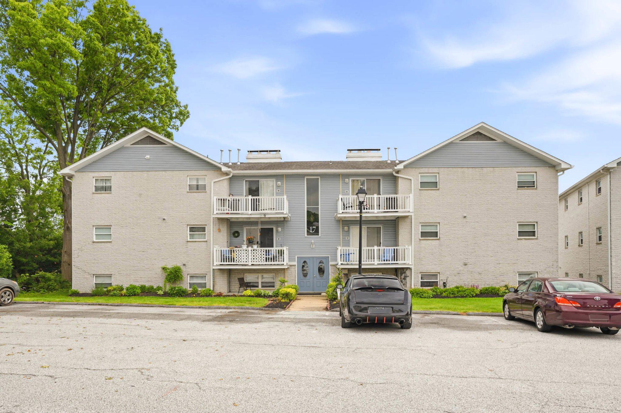 Freshly updated and move-in ready, this inviting condo in the heart of Cockeysville offers comfortable, low-maintenance living in a convenient location close to shopping, dining, Hunt Valley, and major commuter routes including I-83. Recently painted and featuring brand new carpet throughout, the home feels bright, clean, and welcoming from the moment you step inside.
The spacious living room is anchored by a cozy fireplace, creating the perfect space to unwind on cooler evenings or enjoy relaxed weekends at home. Two comfortably sized bedrooms provide flexibility for guests, a home office, or additional living space, while the functional layout offers an easy everyday flow. Gallery kitchen with solid wood cabinets, upgraded countertops, and stainless steel appliances. Enjoy a lifestyle centered around simplicity, convenience, and comfort with easy upkeep and more time to enjoy everything the surrounding area has to offer. Whether you are a first-time home buyer, downsizer, or investor, this is an opportunity you don't want to miss!