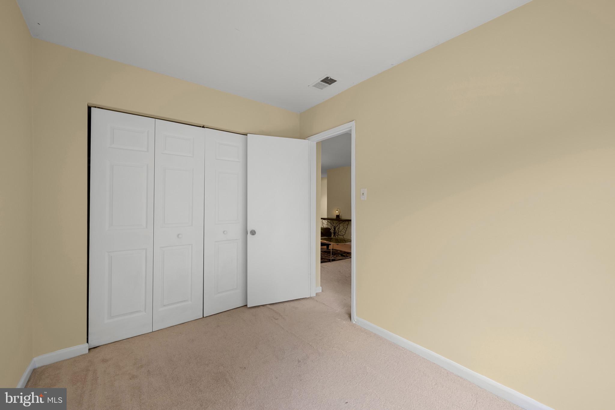 CHERRY GLEN CONDOS - Residential