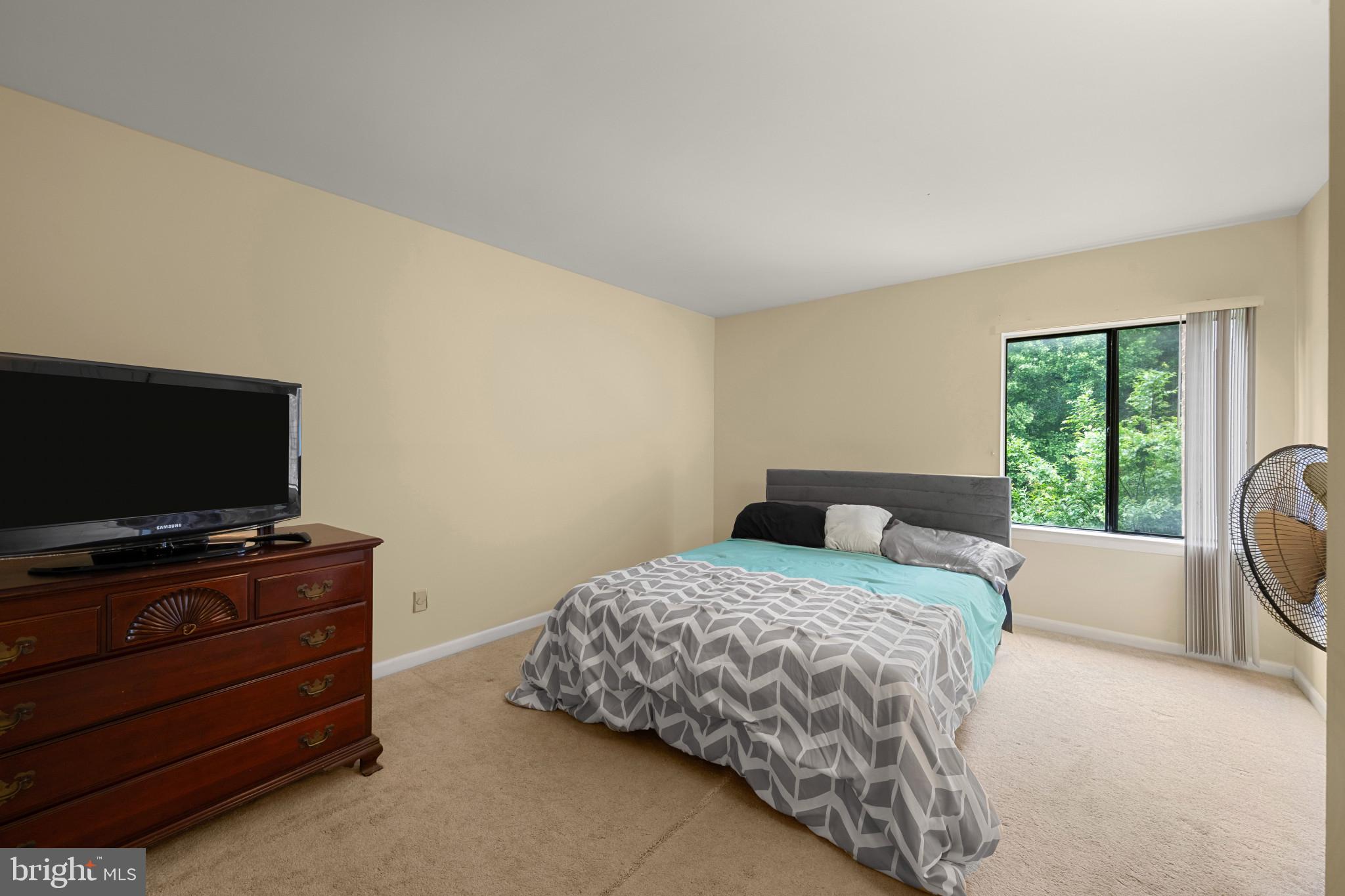 CHERRY GLEN CONDOS - Residential