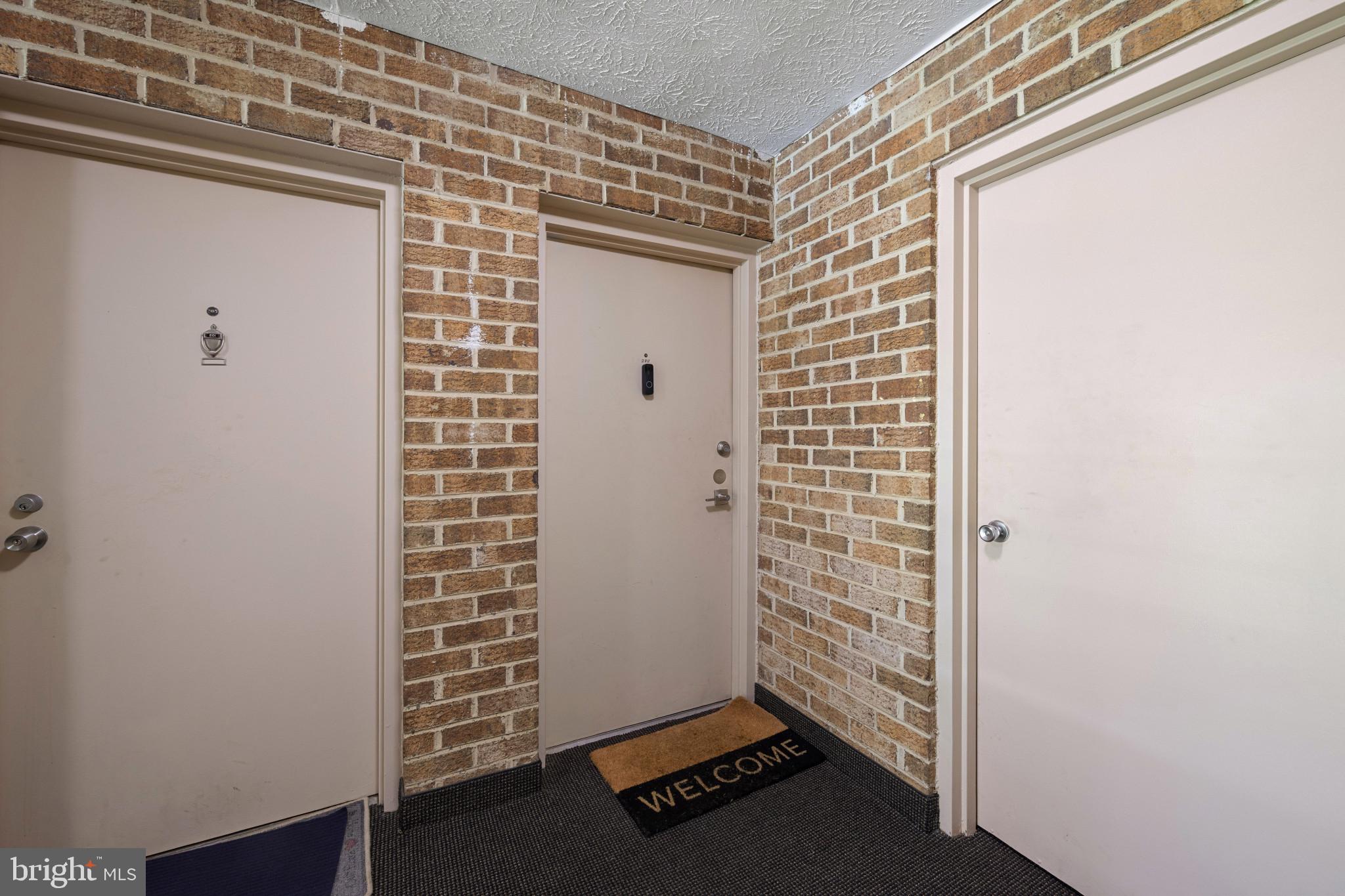 CHERRY GLEN CONDOS - Residential