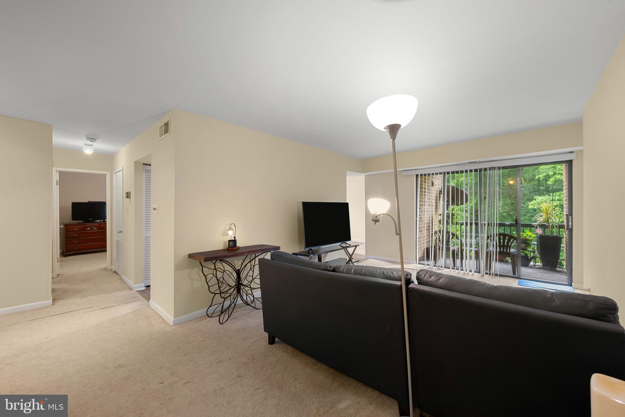 CHERRY GLEN CONDOS - Residential