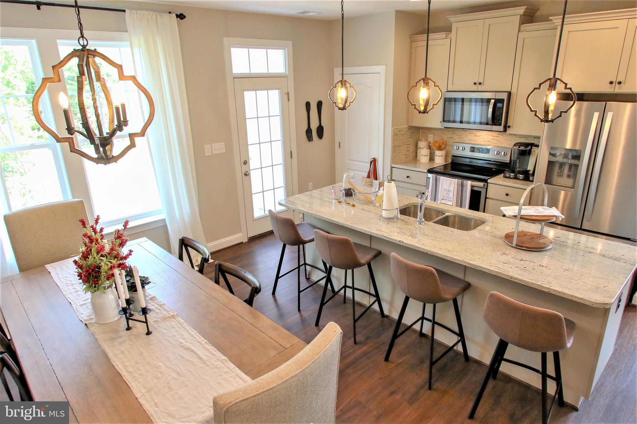 MARTINSBURG STATION - Residential