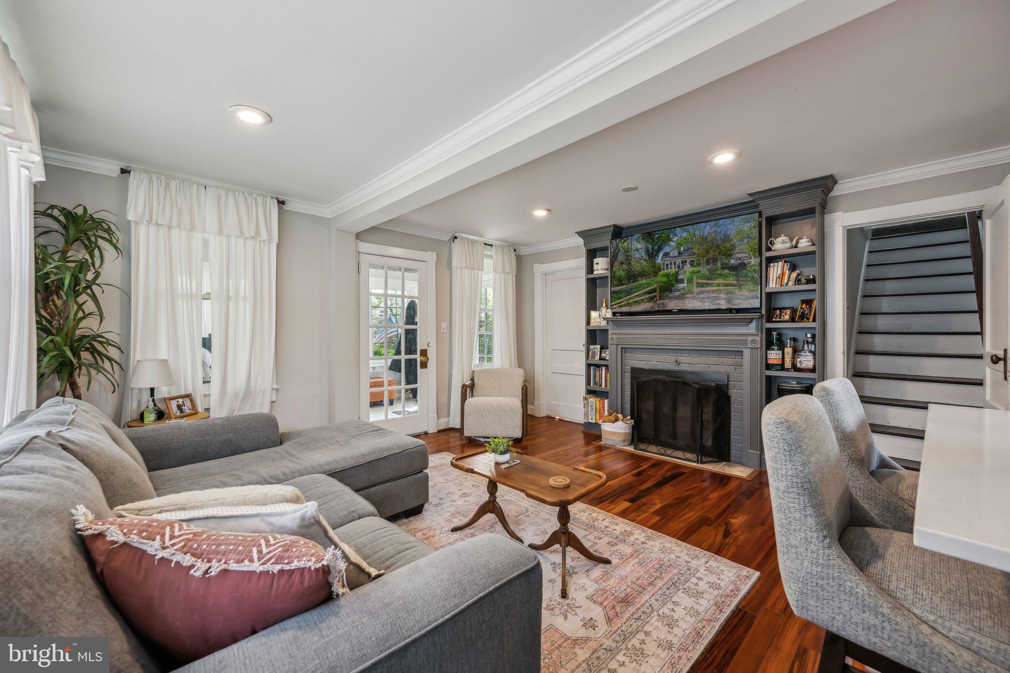 TREASURE COVE - Residential