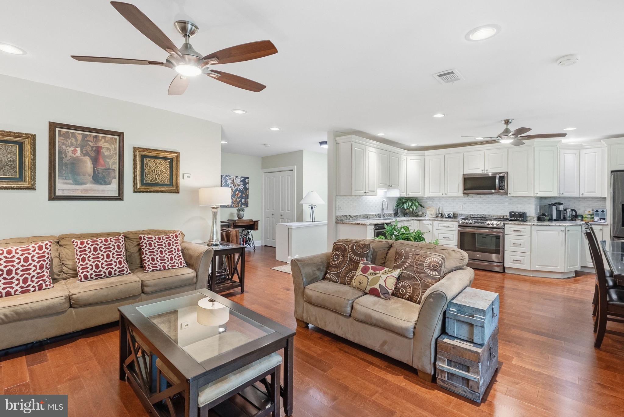 THE MEADOWS - Residential