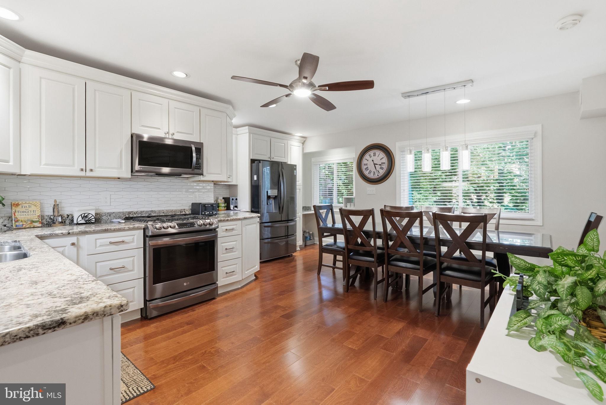THE MEADOWS - Residential