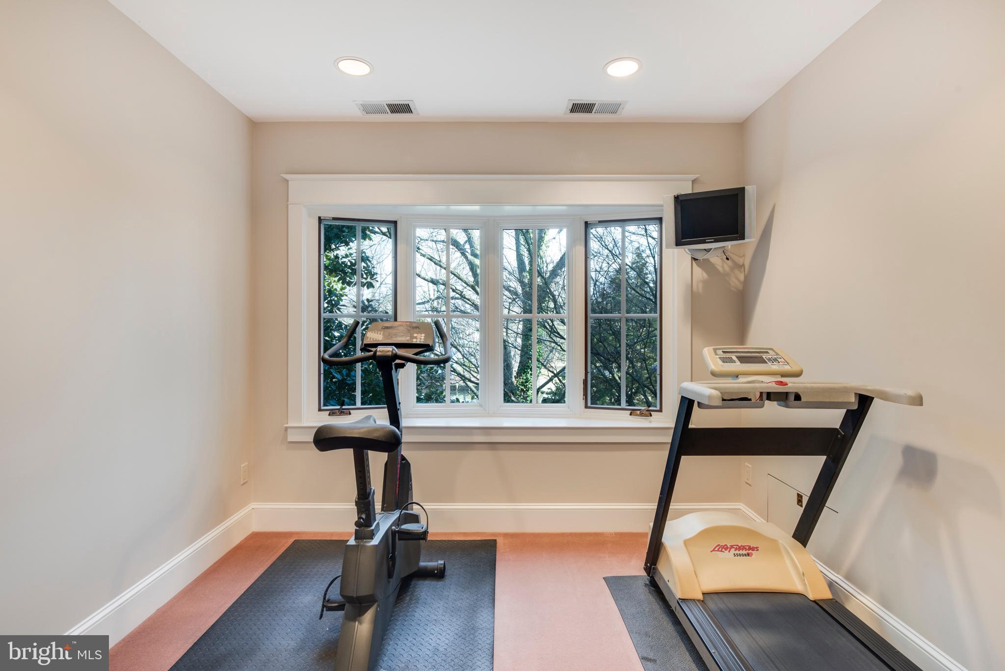 GALESVILLE ESTATES - Residential