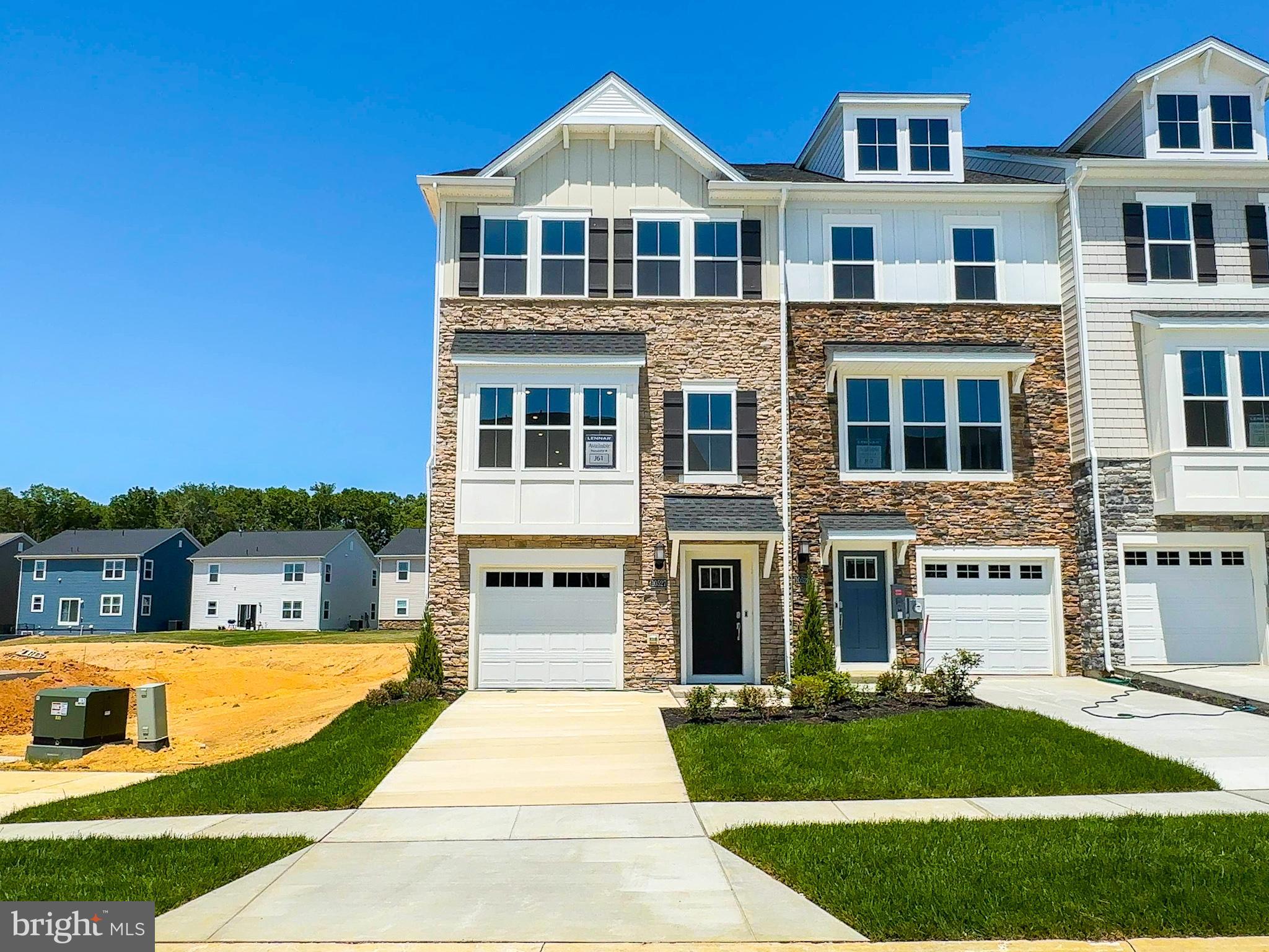 WHITE PLAINS - Residential