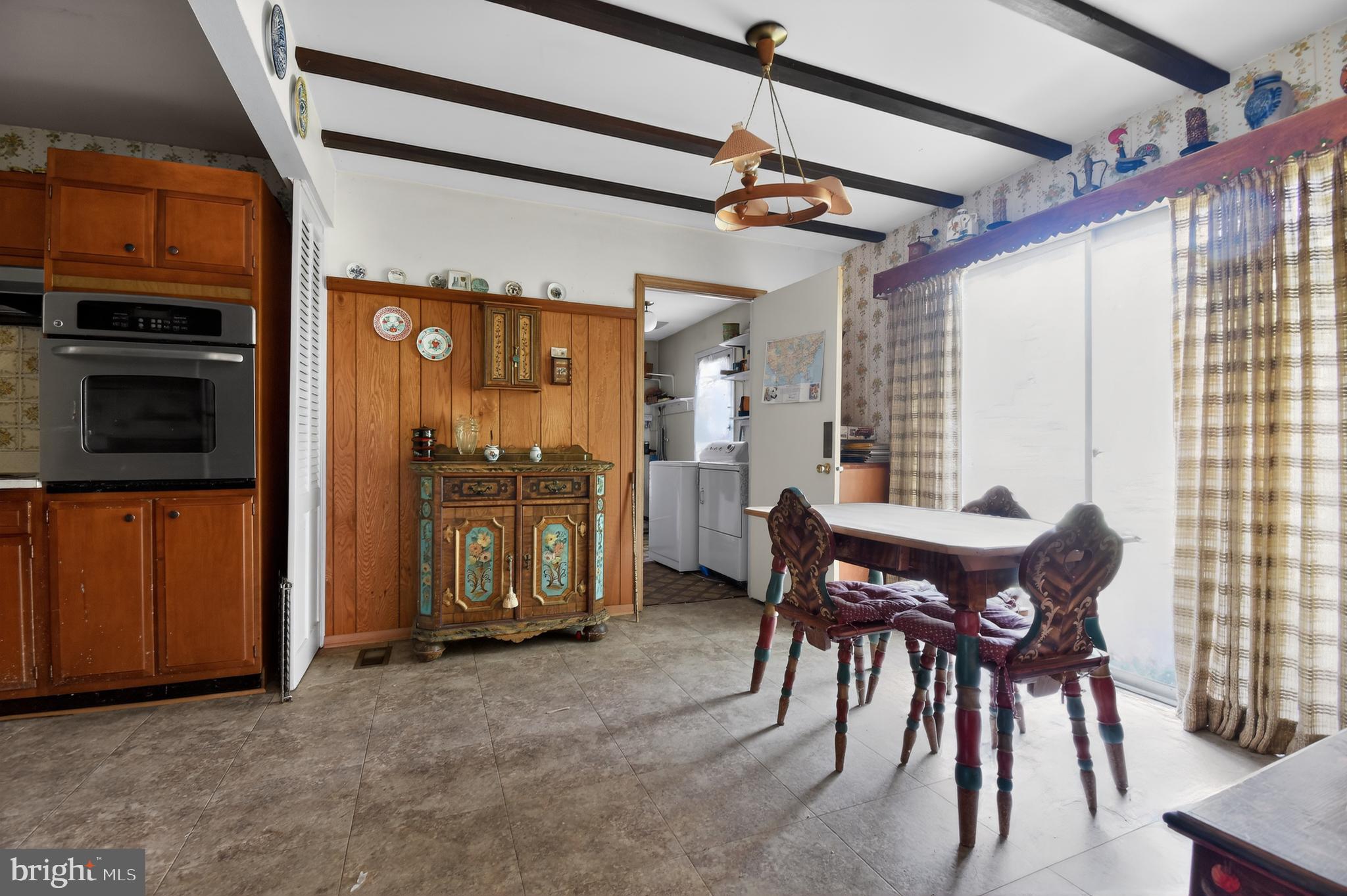 POINTER RIDGE - Residential