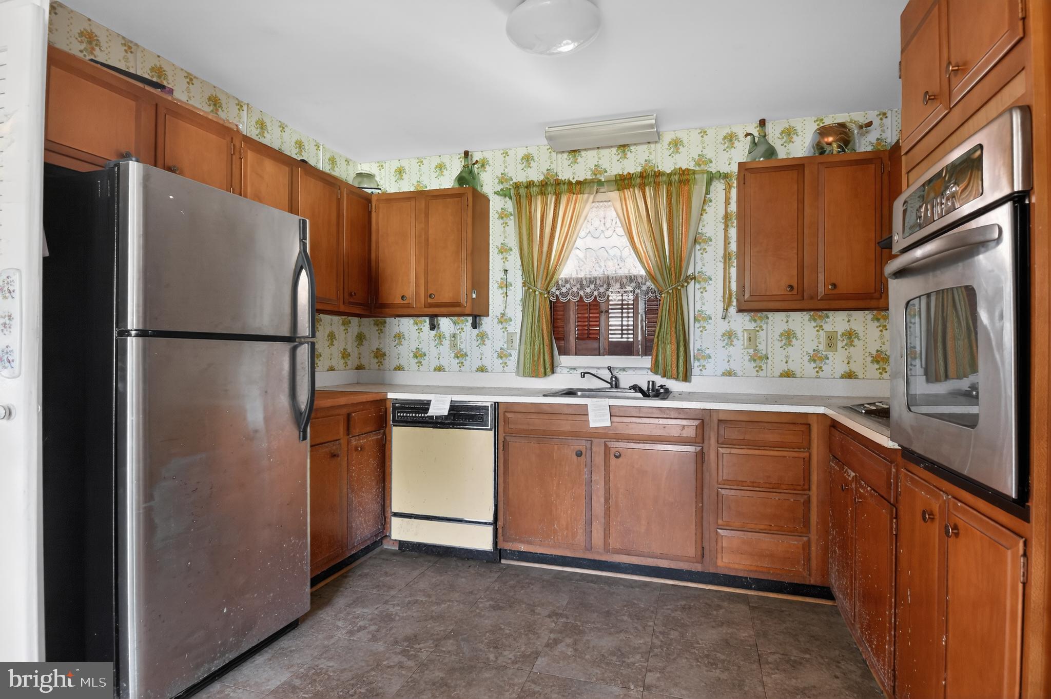 POINTER RIDGE - Residential