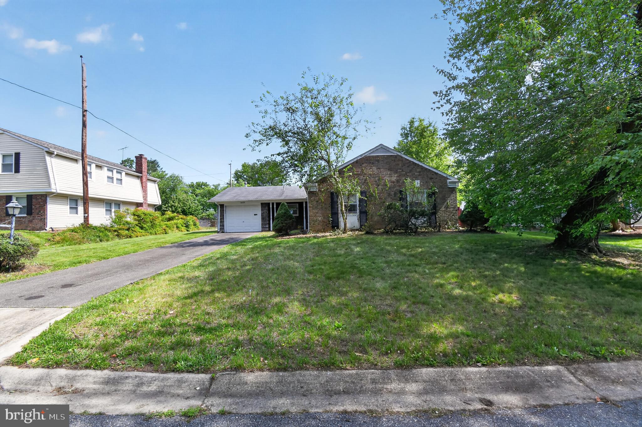 POINTER RIDGE - Residential