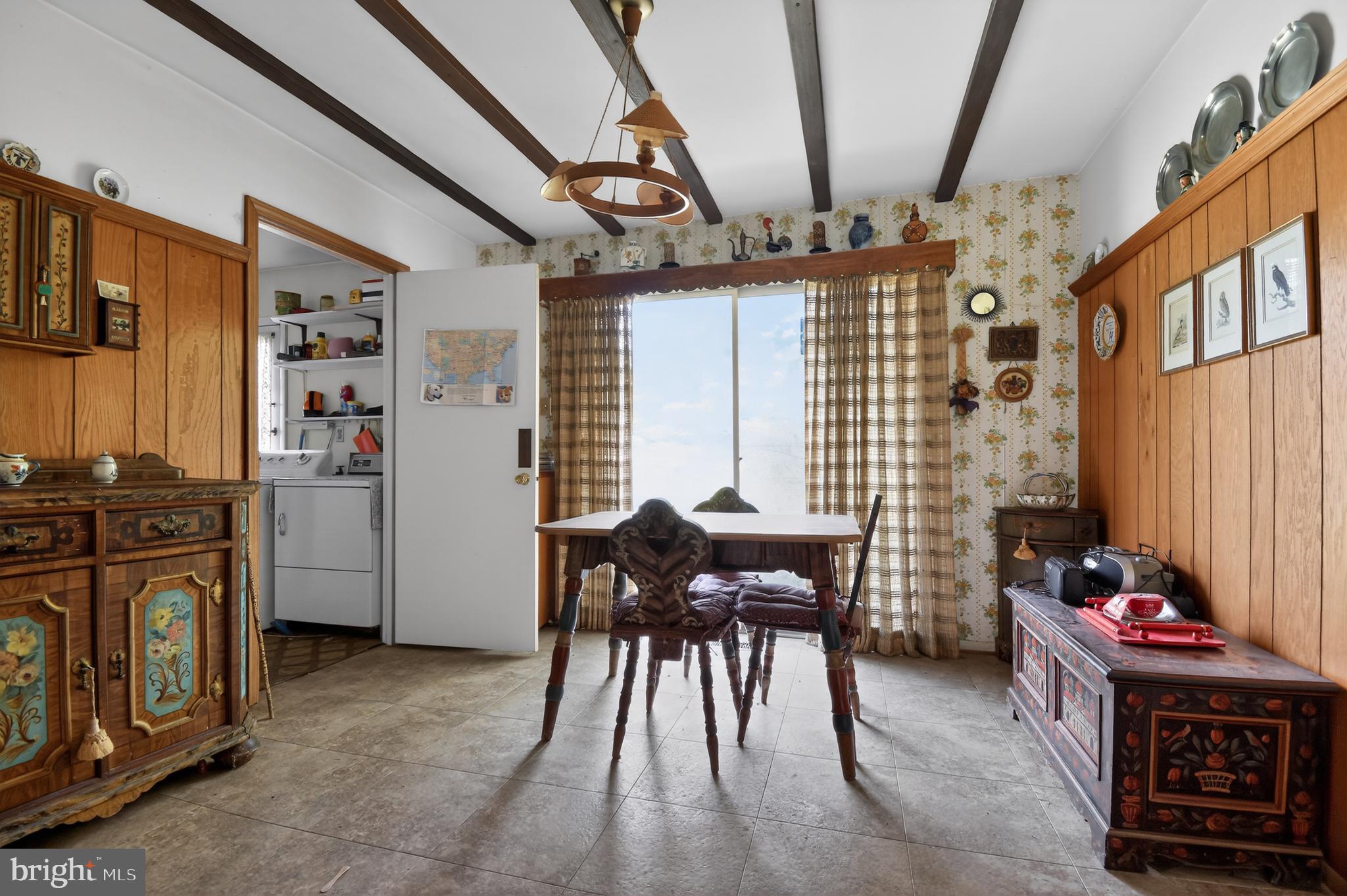 POINTER RIDGE - Residential