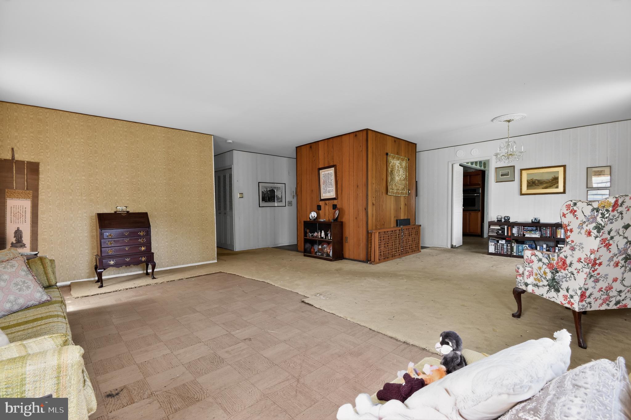POINTER RIDGE - Residential