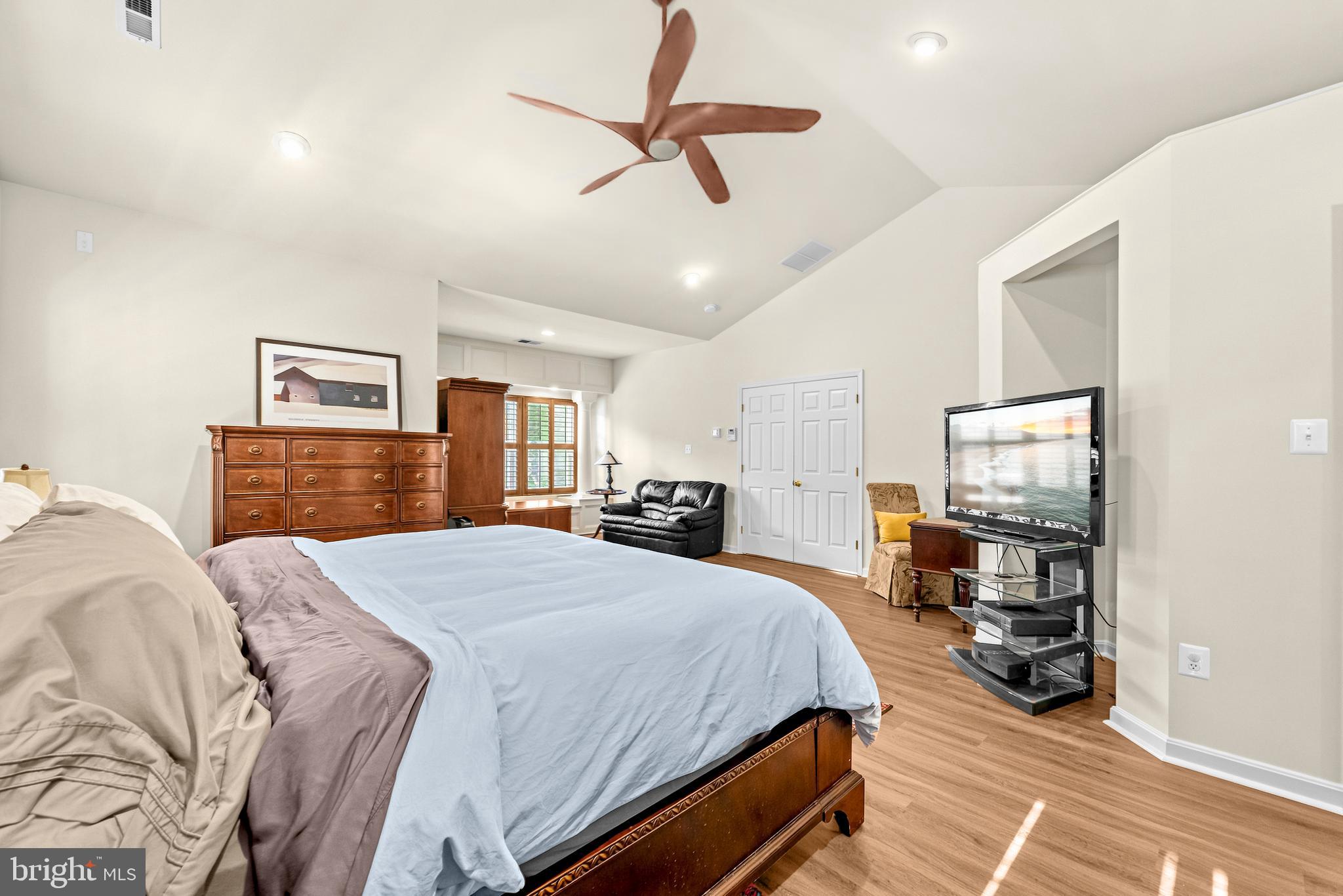OLNEY OUTSIDE - Residential