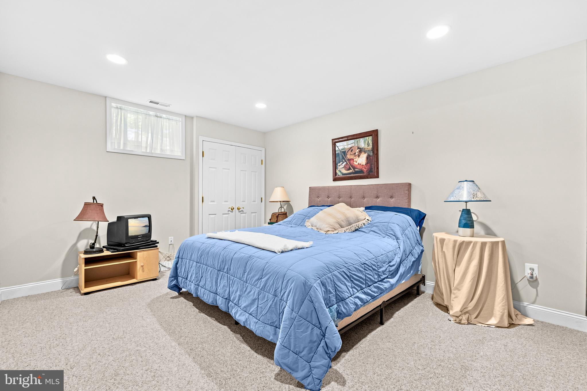OLNEY OUTSIDE - Residential