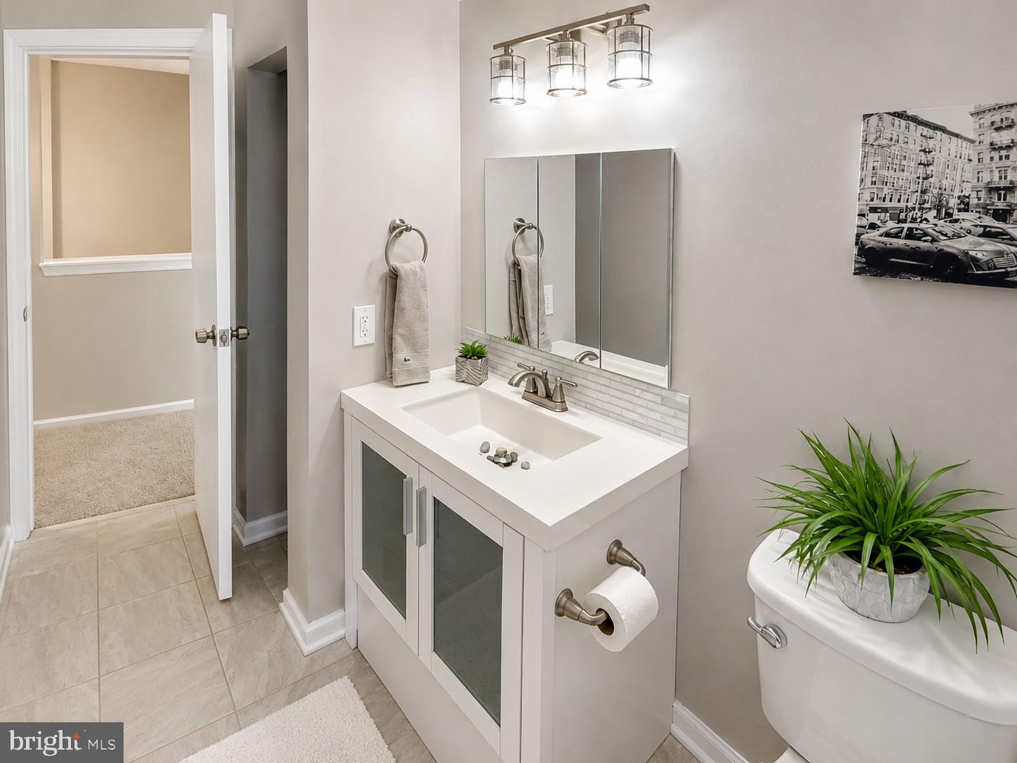 OAK POND - Residential