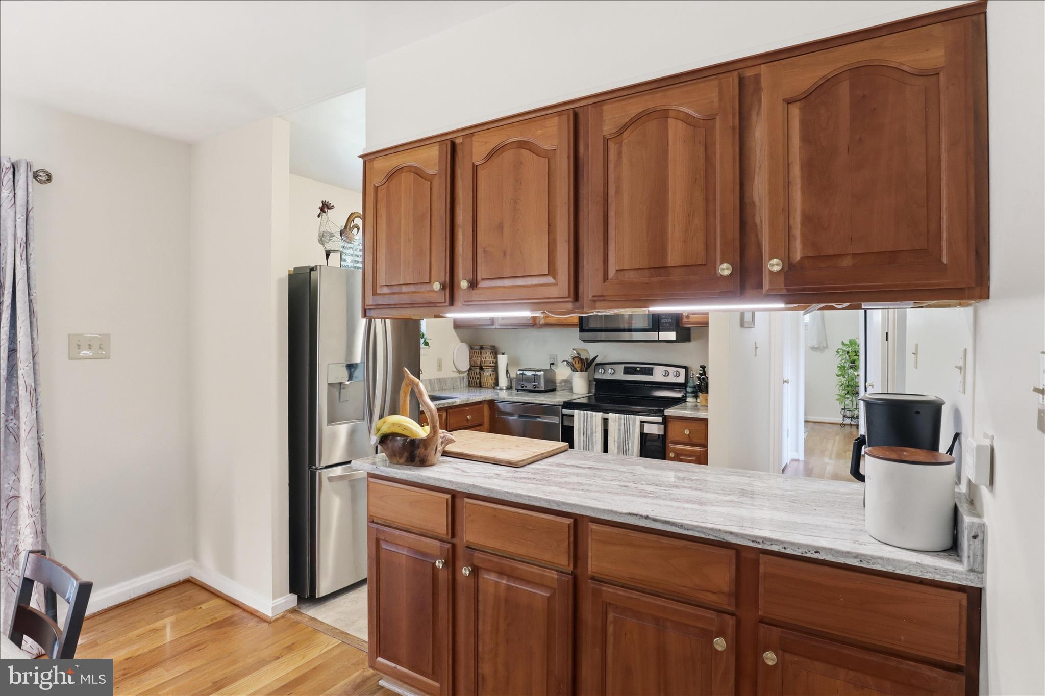 WEST SPRINGFIELD VILLAGE - Residential
