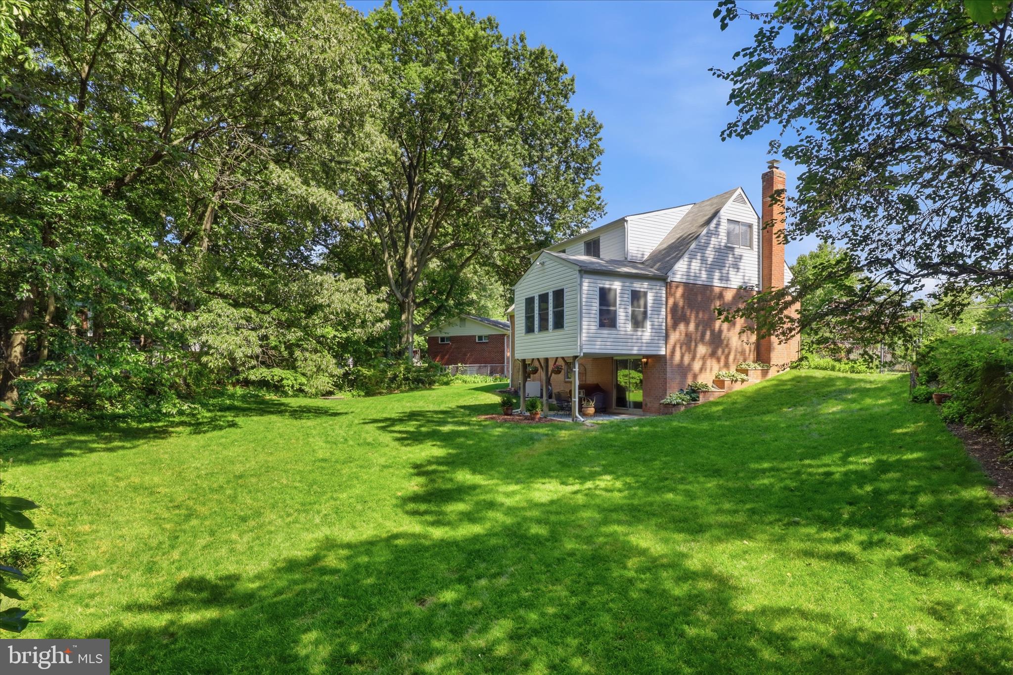 WEST SPRINGFIELD VILLAGE - Residential