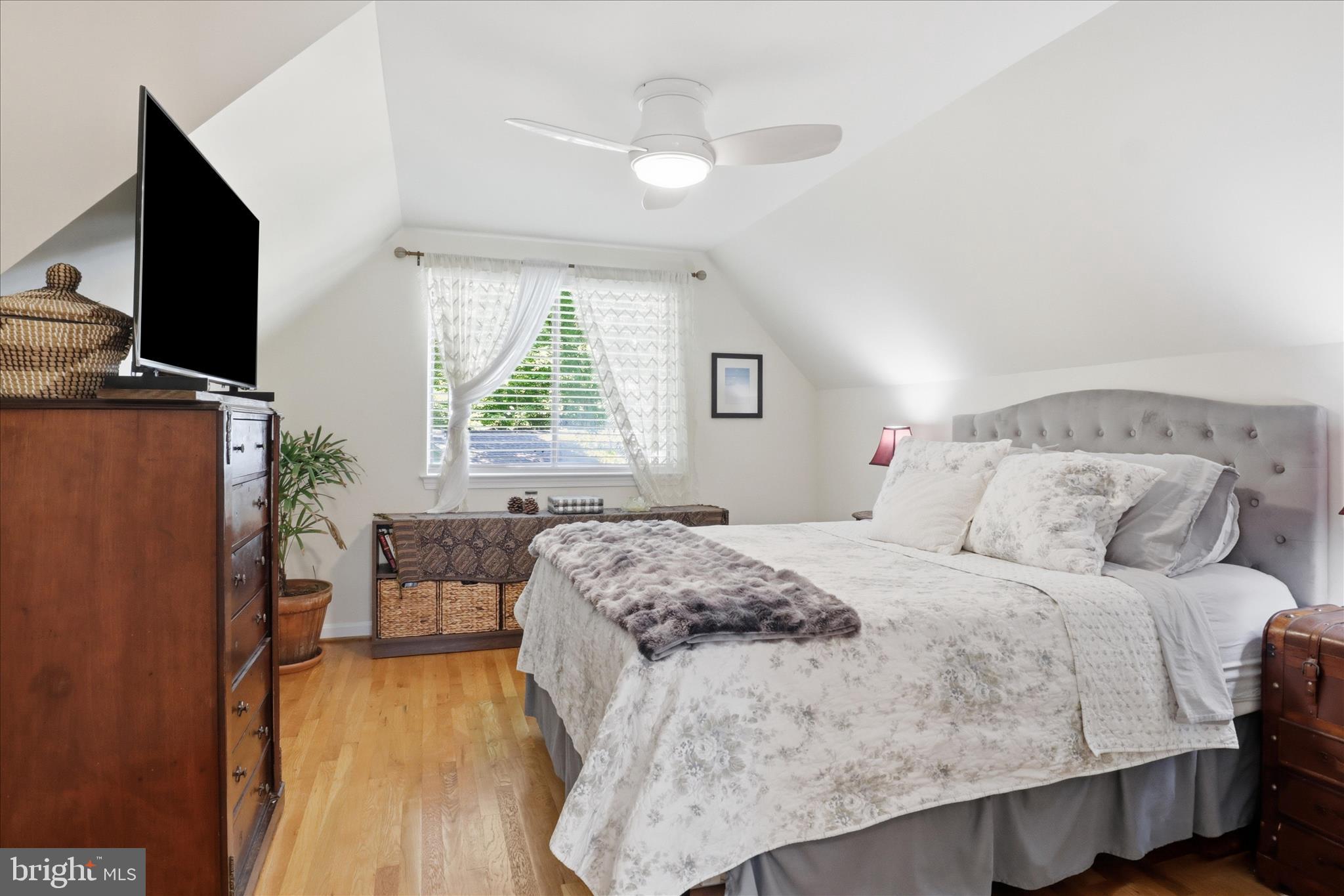 WEST SPRINGFIELD VILLAGE - Residential