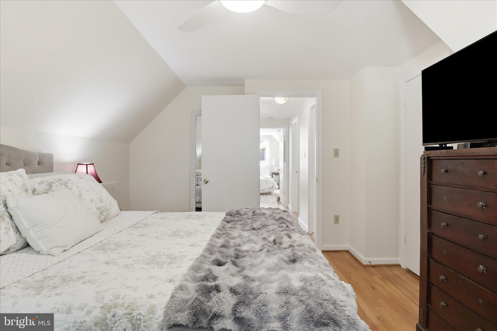 WEST SPRINGFIELD VILLAGE - Residential