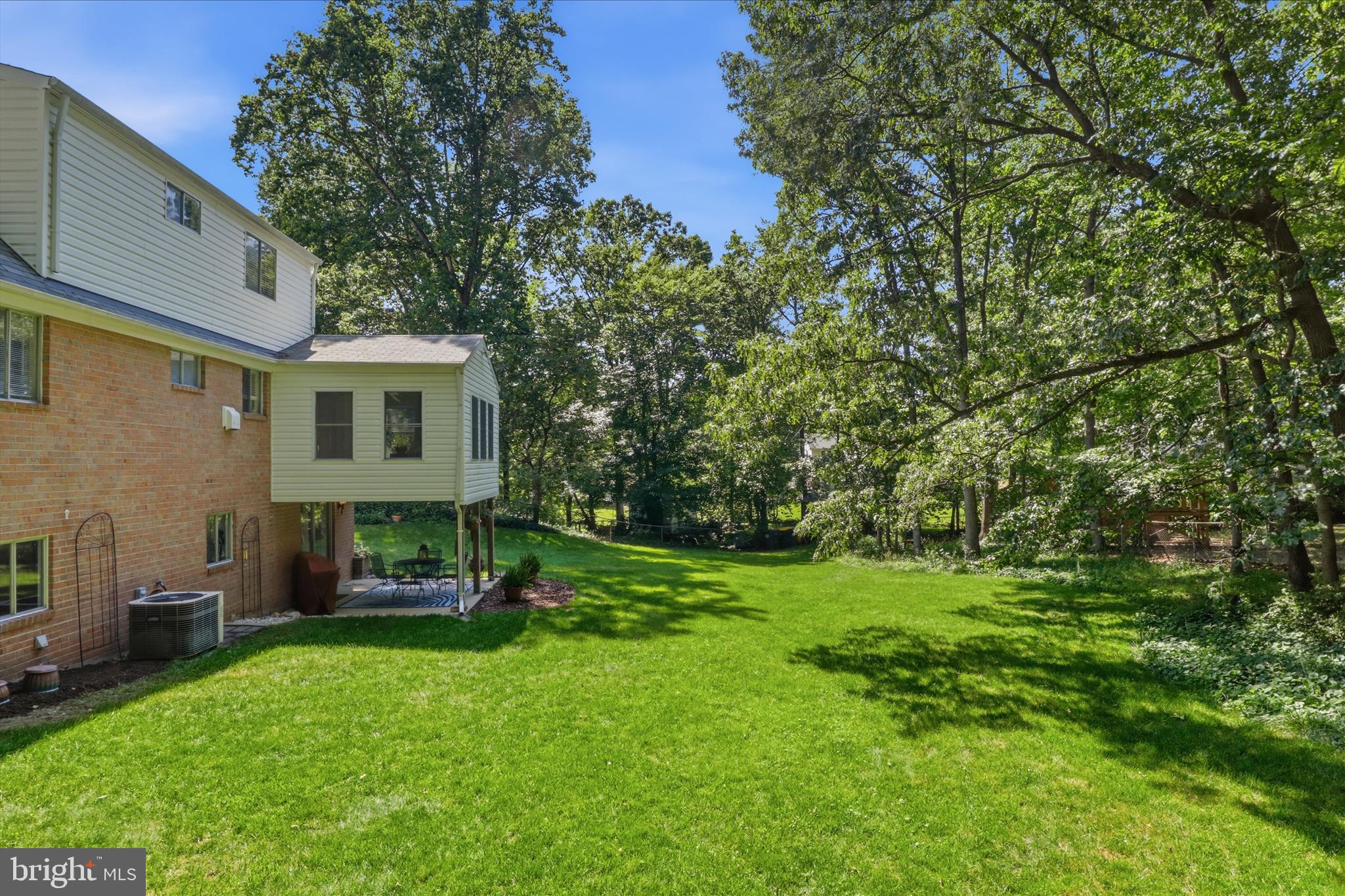 WEST SPRINGFIELD VILLAGE - Residential