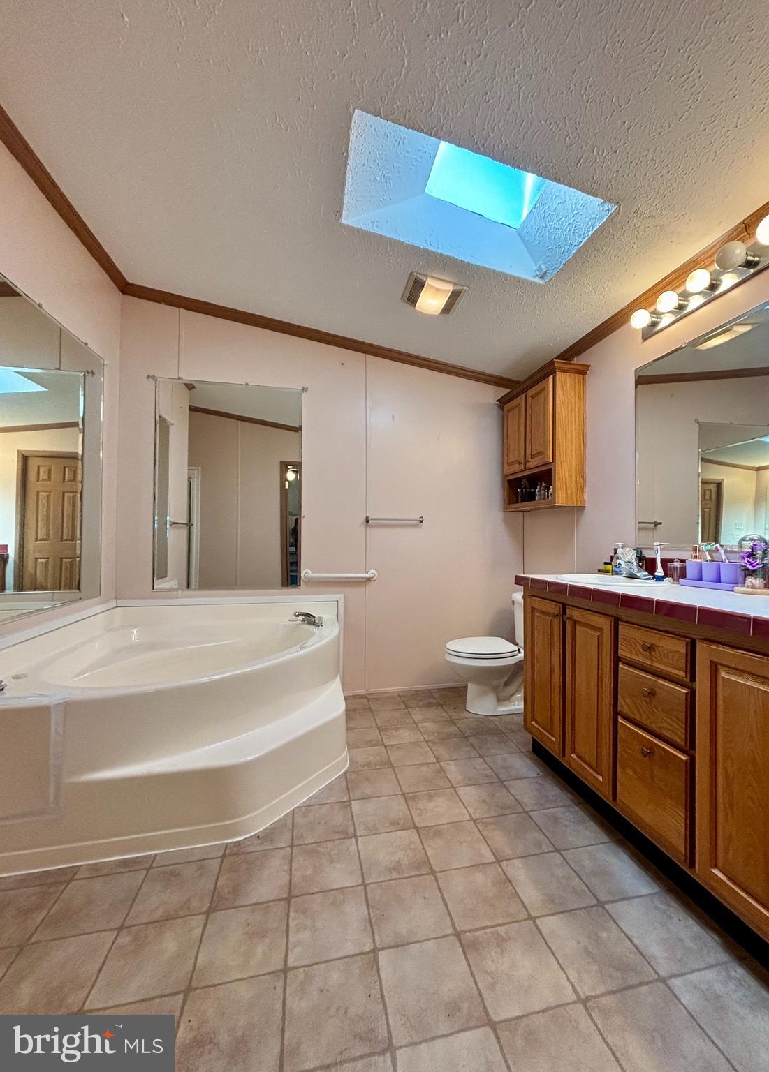 SOUTHSIDE LANDING - Residential