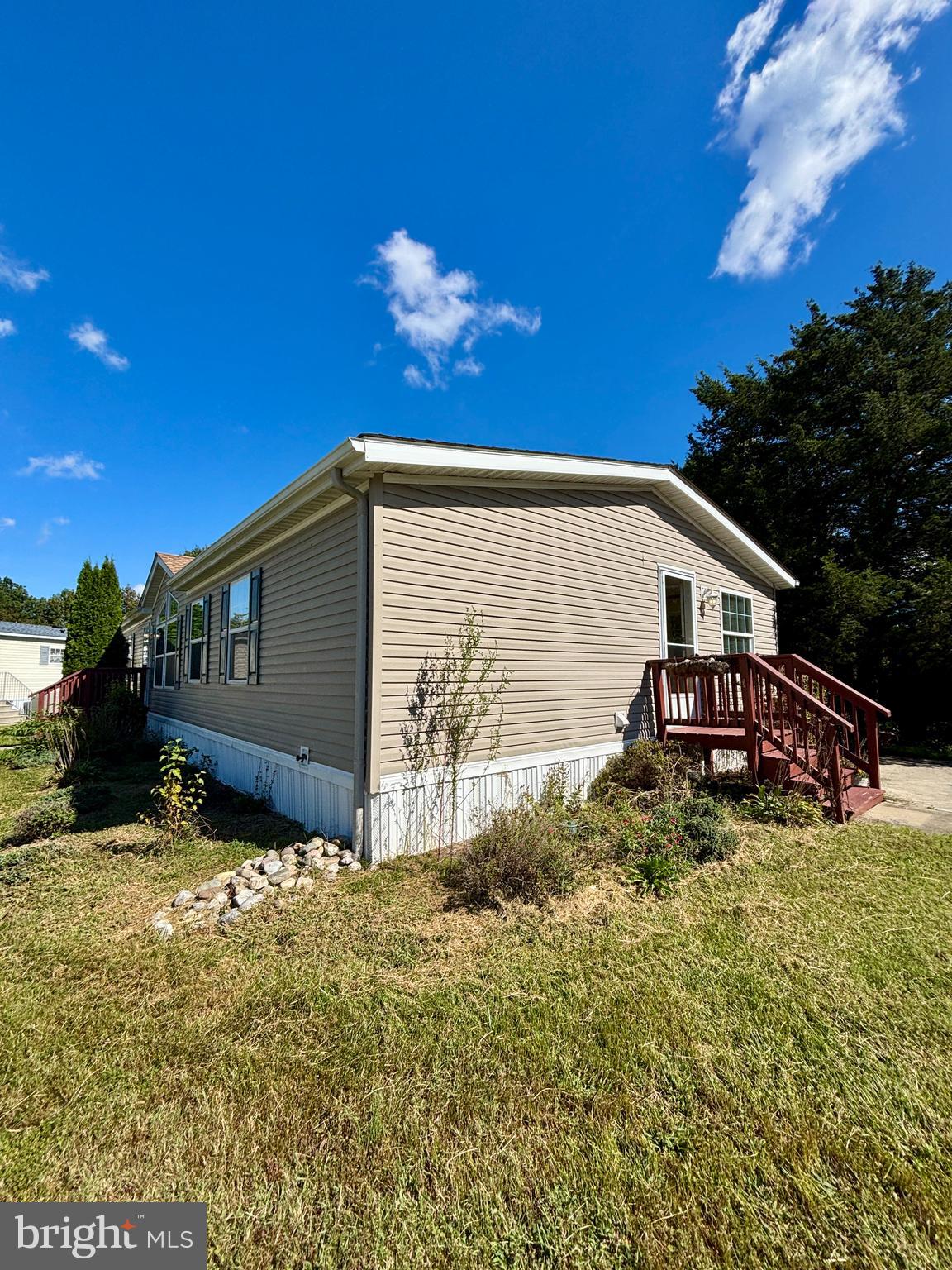 SOUTHSIDE LANDING - Residential