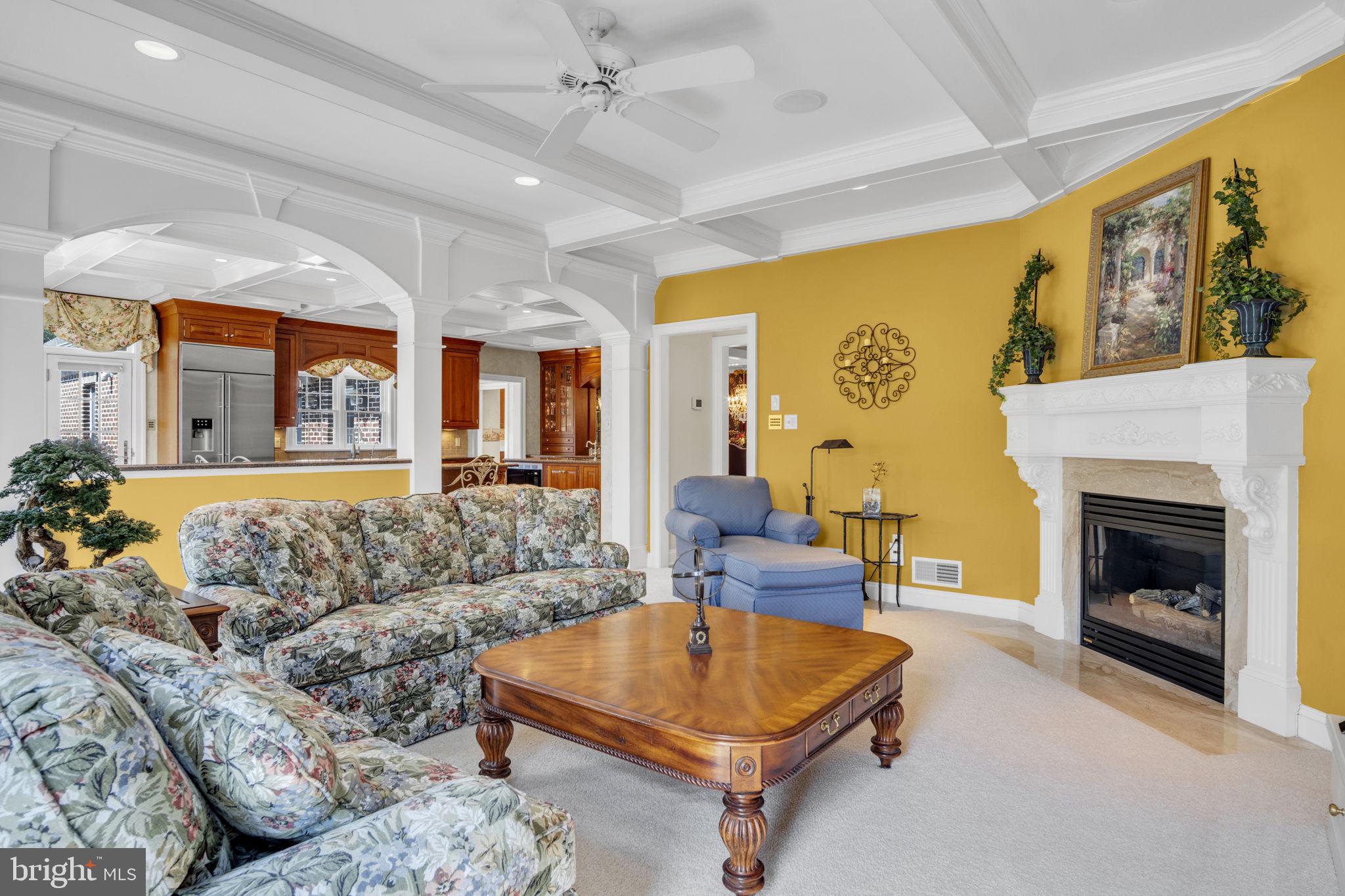 RICH VALLEY MANOR - Residential