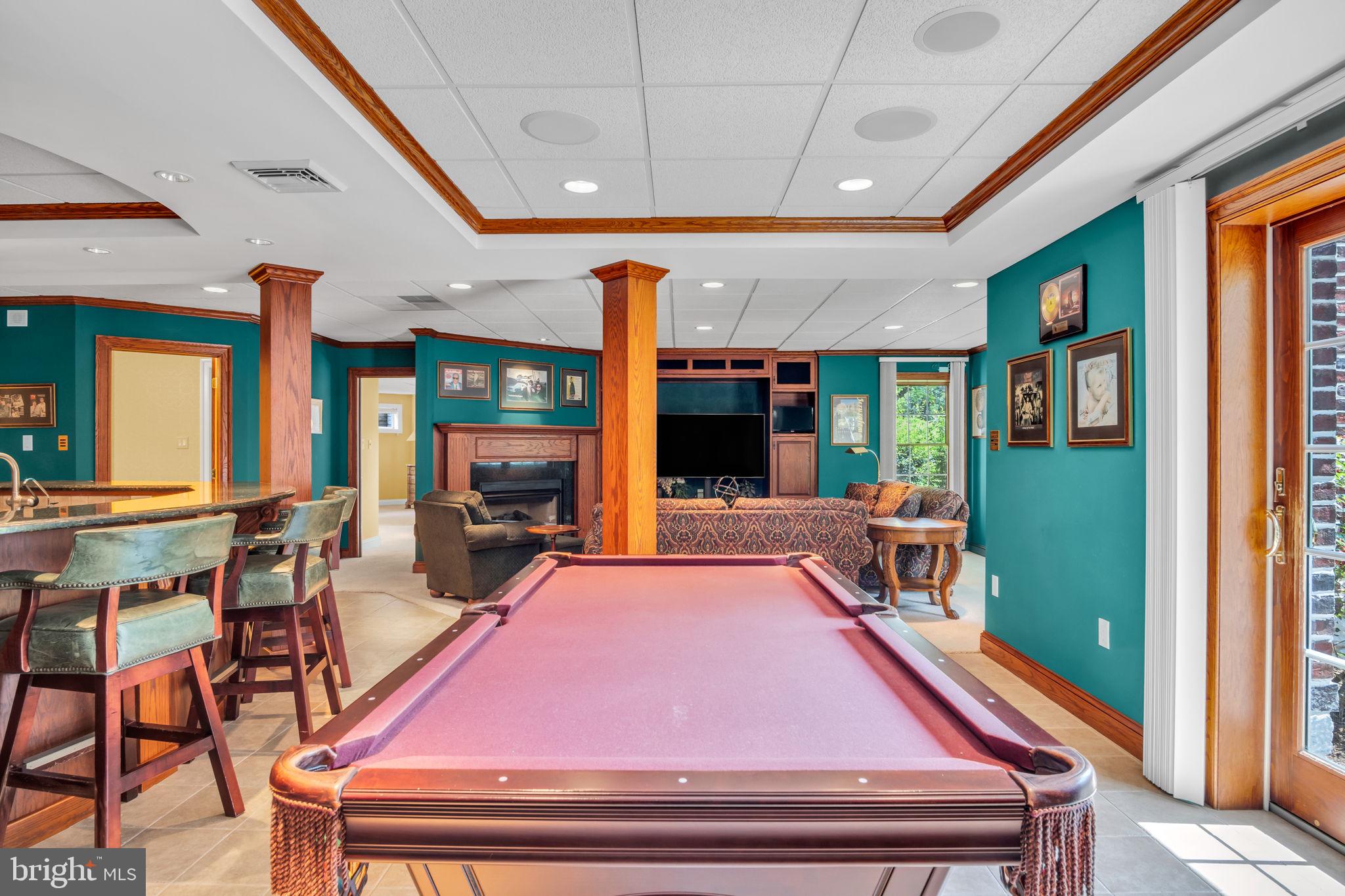 RICH VALLEY MANOR - Residential