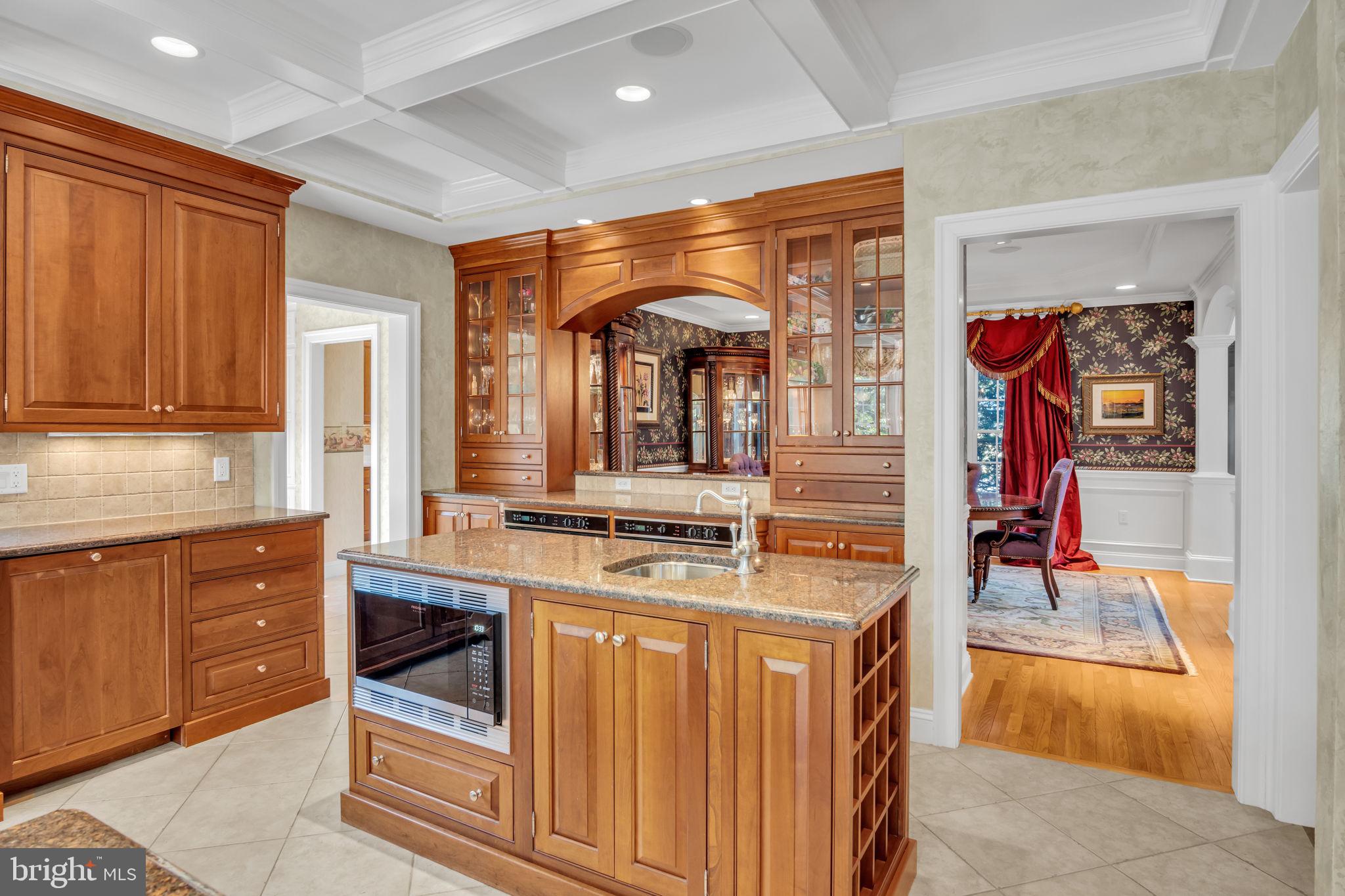 RICH VALLEY MANOR - Residential