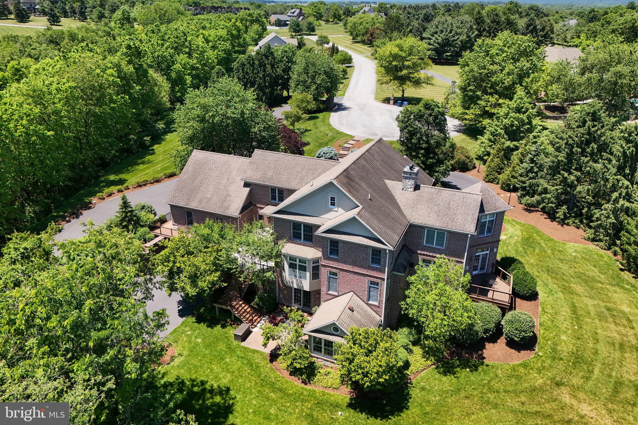 RICH VALLEY MANOR - Residential