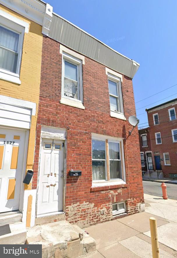 Investment opportunity in the heart of Philadelphia. This spacious 4 bedroom, 1.5 bath single family home is currently tenant occupied, generating $1,000/month in rental income. The property has seen various improvements over the years and offers solid bones, requiring only cosmetic updates to maximize its value and rental potential. Whether you're looking to expand your portfolio or add value through light renovations, this property presents an excellent opportunity with strong upside.

NOTE (please include this on your offer):
-The property will be sold in AS-IS condition.
-The buyer is responsible for U&O.