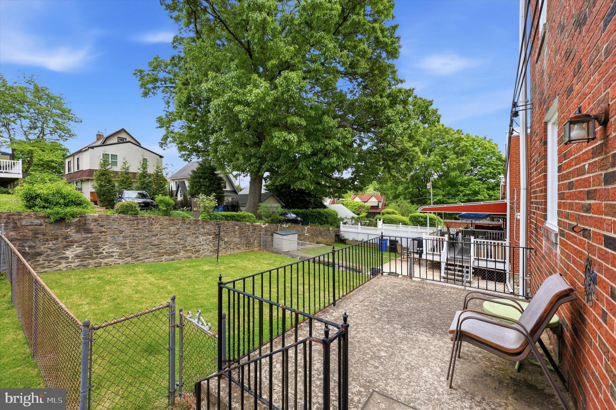 MERWOOD PARK - Residential