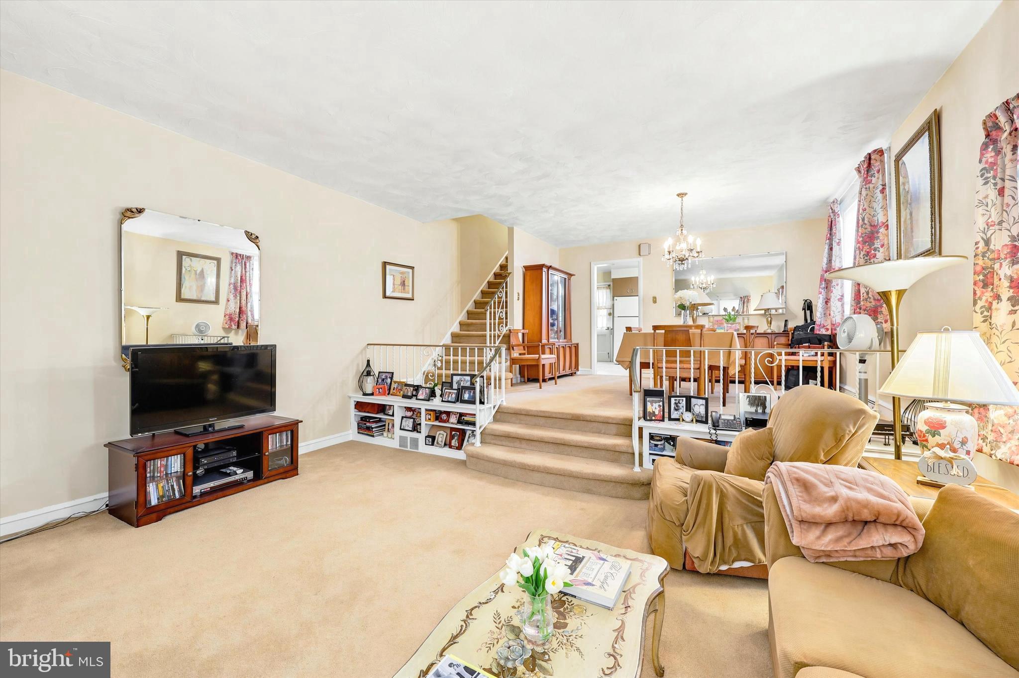 MERWOOD PARK - Residential