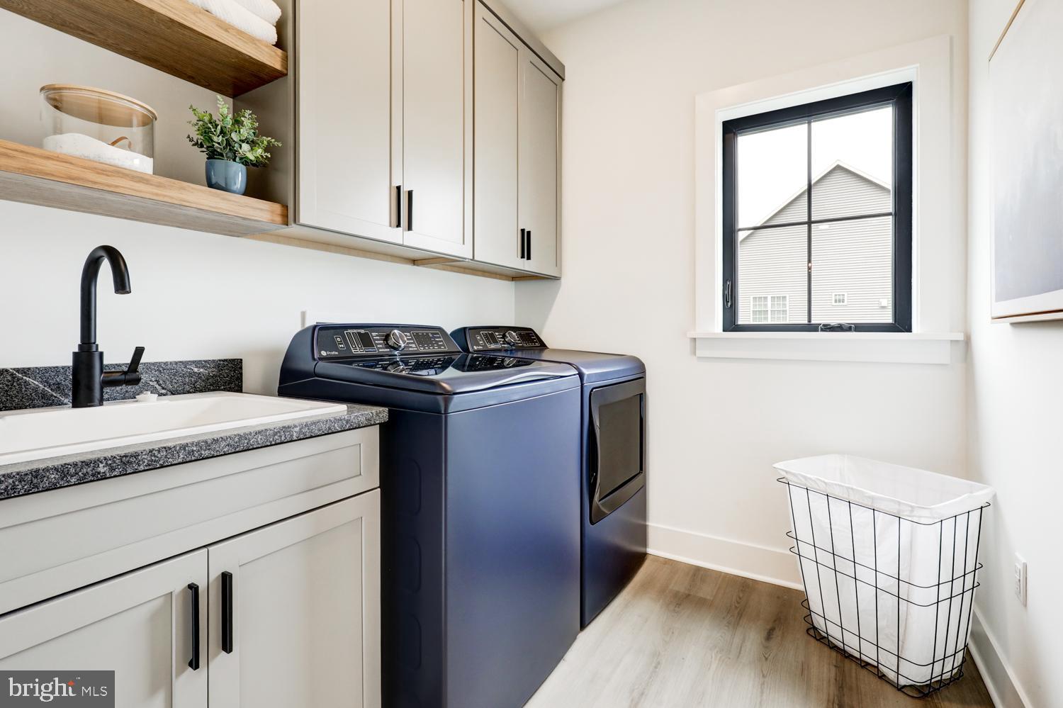 PARKSIDE AT LAMPETER - Residential