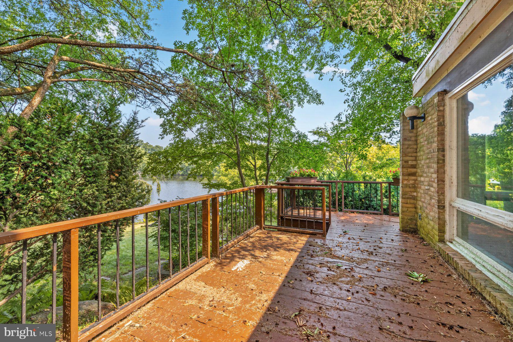 WILDE LAKE - Residential