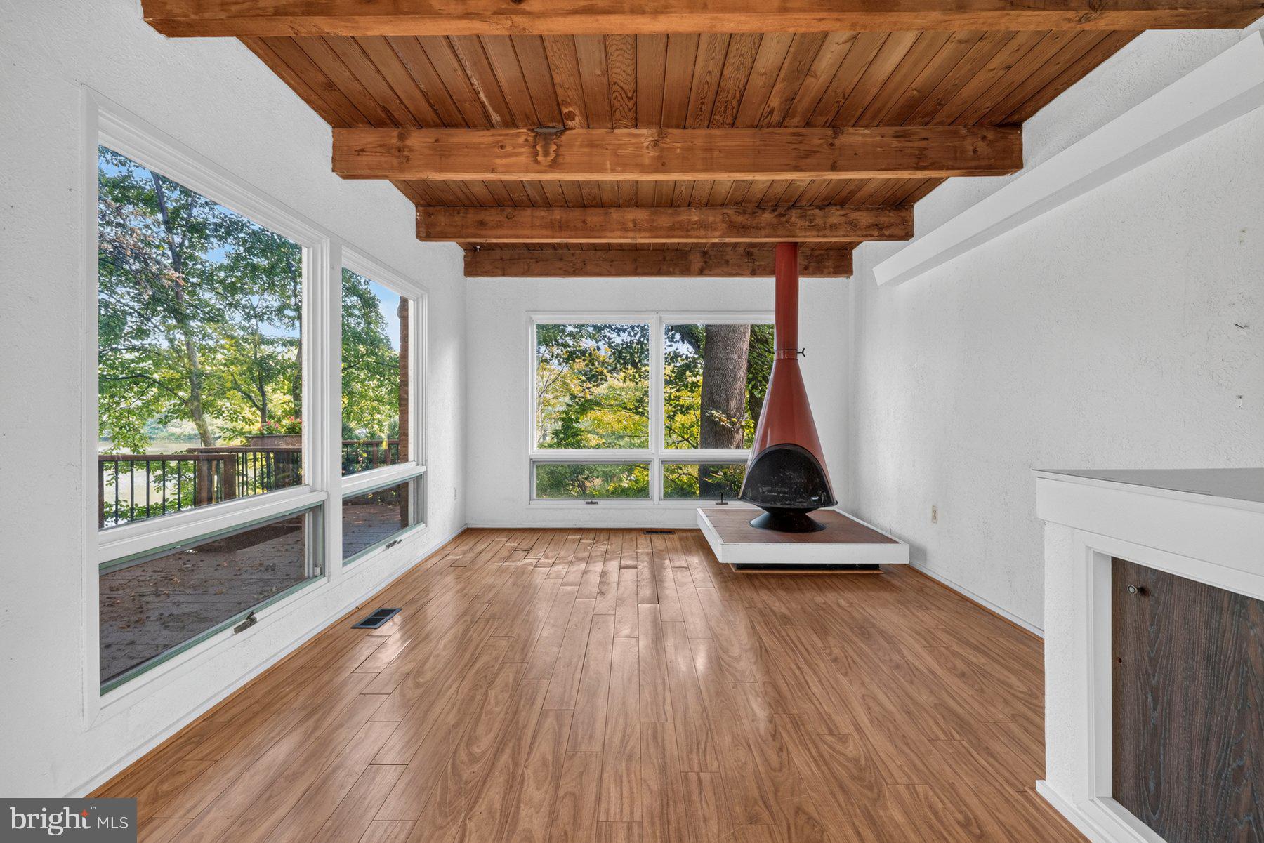 WILDE LAKE - Residential