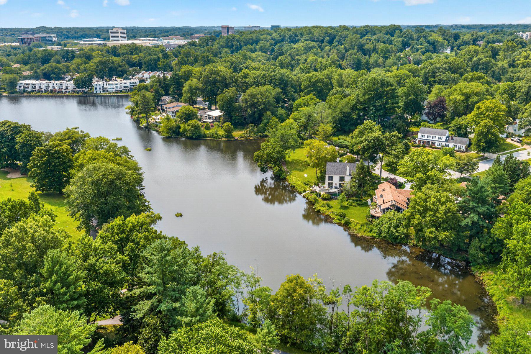 WILDE LAKE - Residential