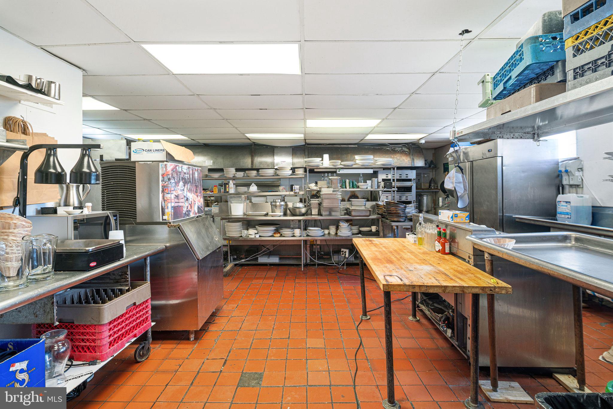 BELMONT HILLS - Commercial Sale