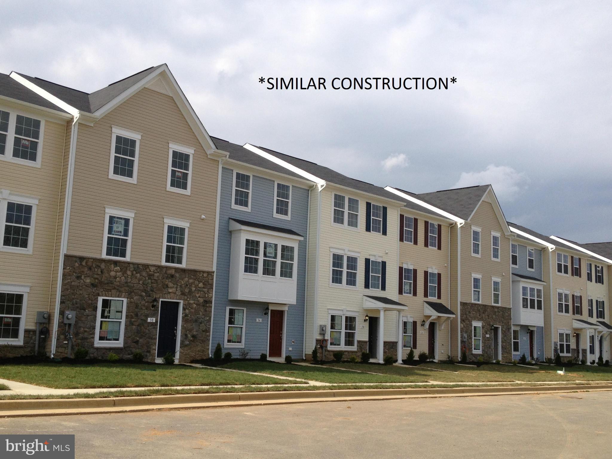 Dan Ryan Builders at Boyds Crossing offers new townhomes finished on all 3levels for June delivery. This awesome end unit has over 2,000 finished sq.ft. with room for all your needs like bright & open morning room off the island kitchen, spacious master suite with deluxe bath & 2 more finished rooms in the walkout lower level. Stylish 2 level box bay front. You'll be impressed by all the space!