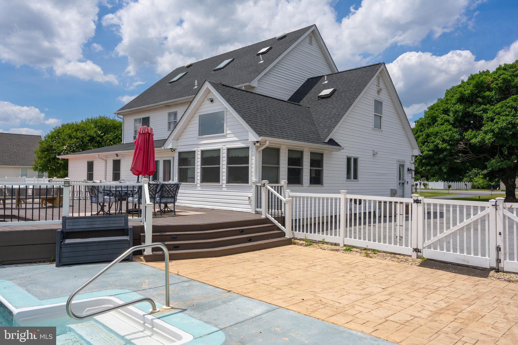 MEADOW DRIVE I AND II - Residential