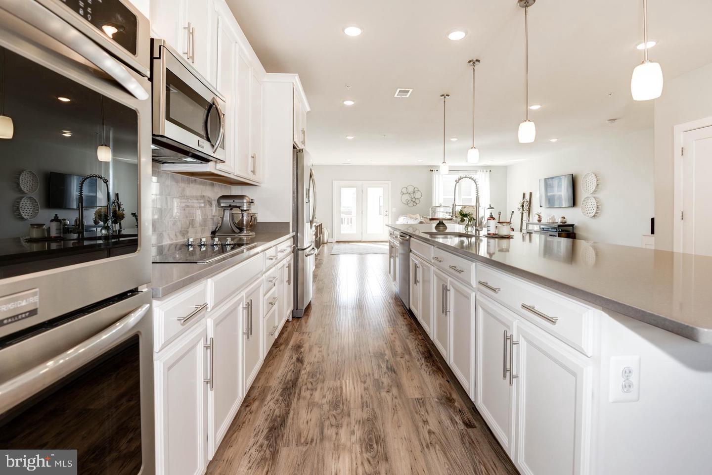 ONE LOUDOUN - Residential Lease