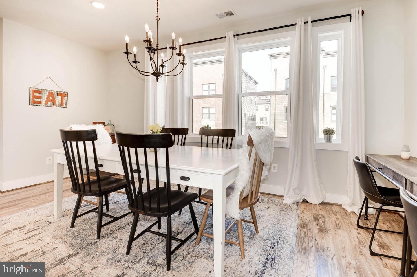ONE LOUDOUN - Residential Lease